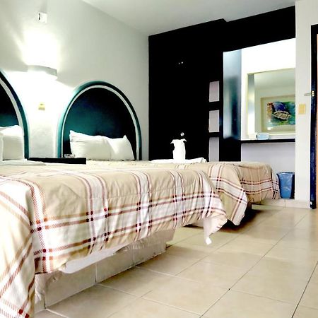 Hc International By R&T Hotel Канкун Екстериор снимка