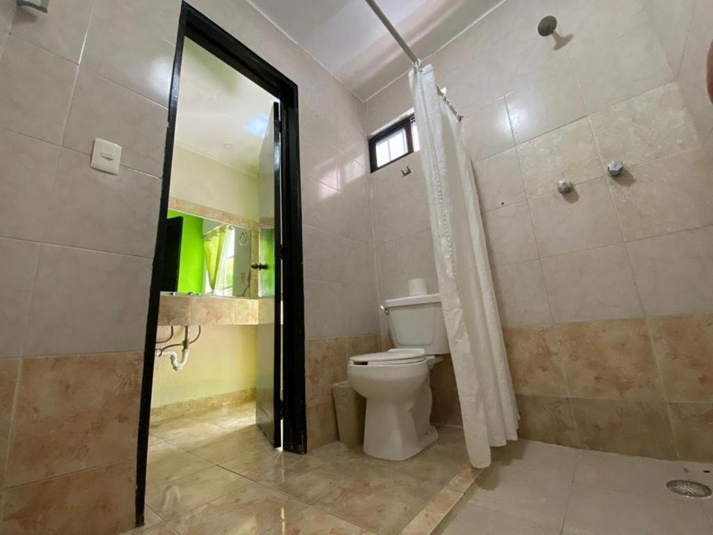 Hc International By R&T Hotel Канкун Екстериор снимка