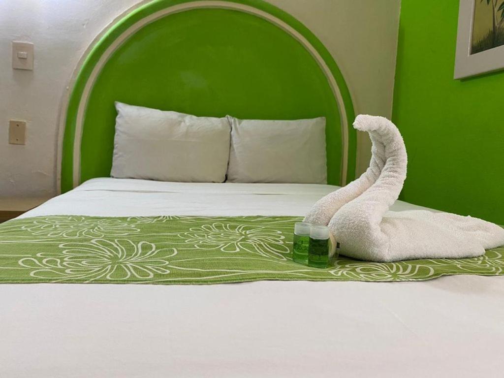 Hc International By R&T Hotel Канкун Екстериор снимка